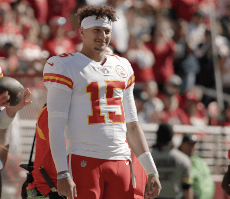 How Peyton Manning Pitched Patrick Mahomes on Netflix's